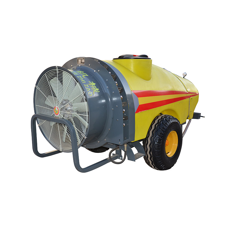 エアブラスト牽引式噴霧器